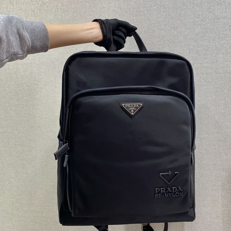 Pra*a backpacks